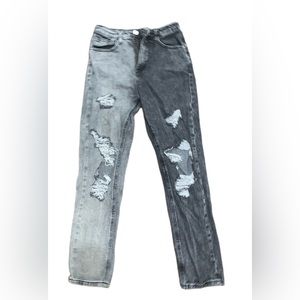 r i p p e d m o m j e a n s